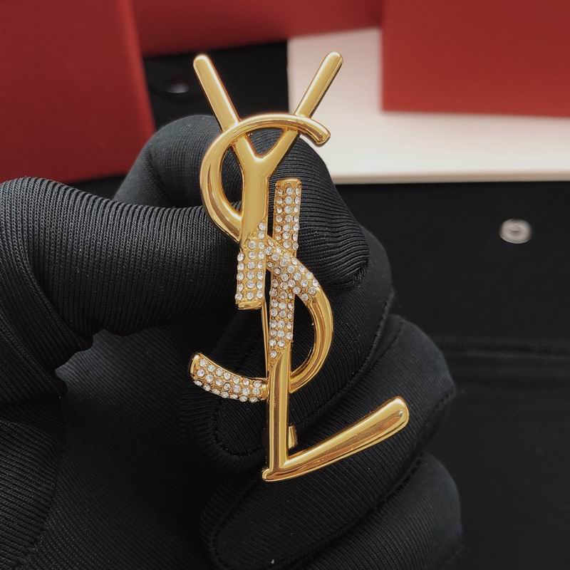 YSL Brooch 11yxx11